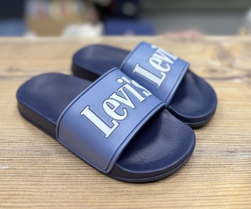 levis-klapki-basenowe-plazowe-dzieciece-niebieskie.jpg
