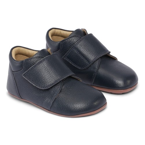 bundgaard-tannu-navy-pre-walkers-BG601028_510-02.jpg