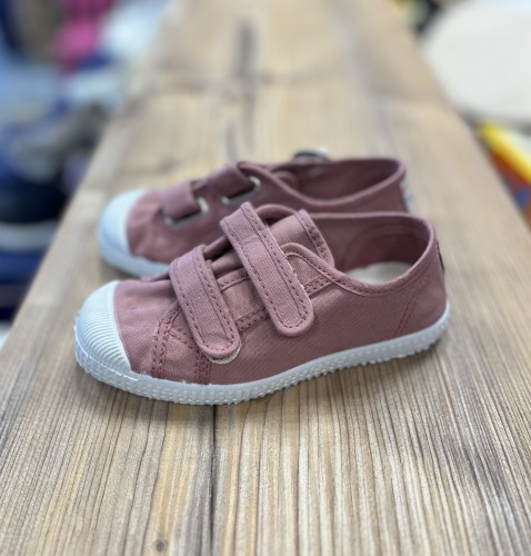 CIENTA-78997-52-ROSA-ANTICO-HISZPAŃSKIE-PACHNĄCE-TRAMPKI-NA-RZEPY-RÓŻOWE