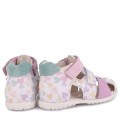 emel-ankara-2437f-2-roczki-sandały-dziecięce-kryte-serduszka.jpg
