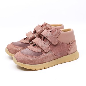 MRUGAŁA KRIS 4226/5-40 ROSA (26-30) TRZEWIKI 