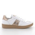 igi-co-damskie-sneakersy-biale-skorzane-ze-zlotymi-wstawkami-7654500.jpg